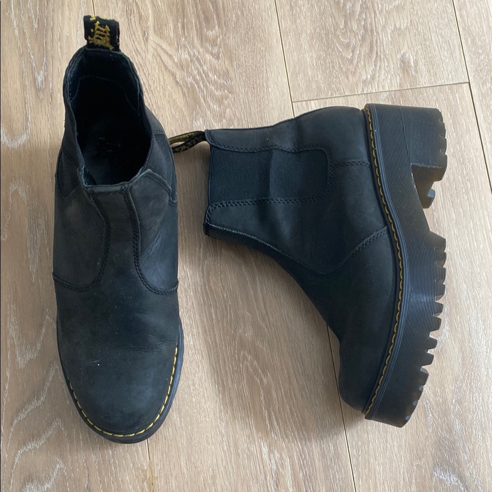 Dr.Martens Rometty Wyoming Black Leather Chelsea Boots 7